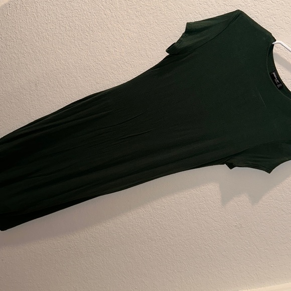 Popular basics size large green dress - Picture 8 of 8